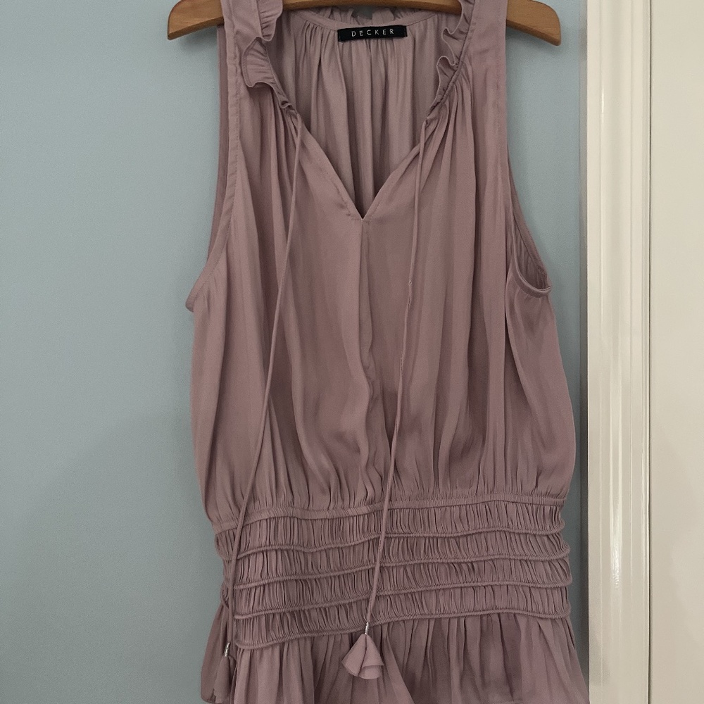 Decker Silky Mauve Flowy Top